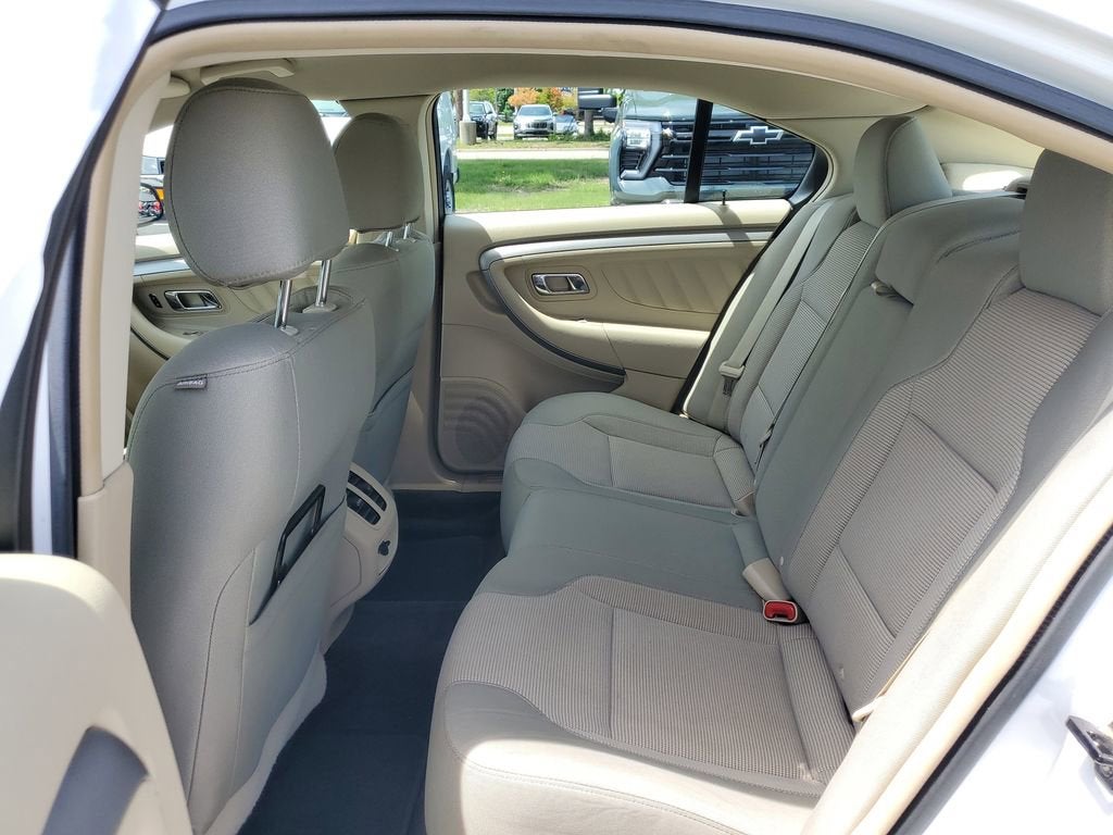 2016 Ford Taurus SEL
