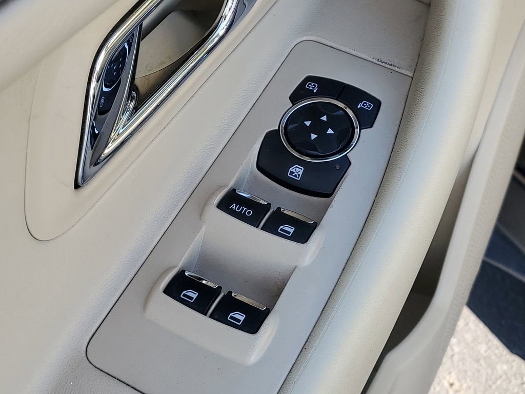 2013 Ford Taurus SEL