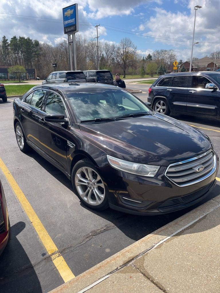2013 Ford Taurus SEL