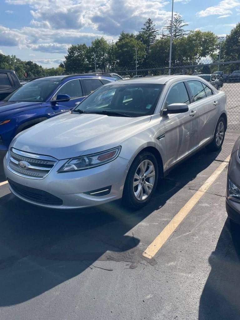 2011 Ford Taurus SEL