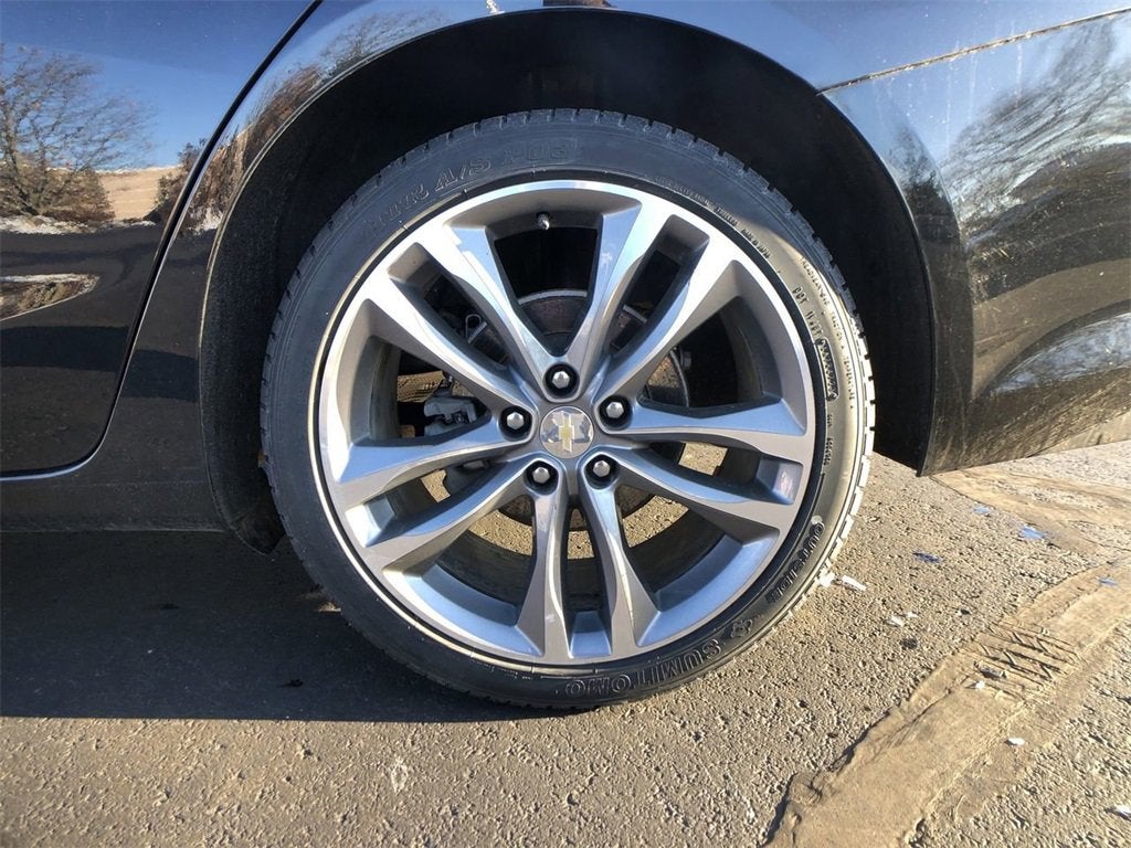 2022 Chevrolet Malibu Premier