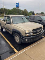 2005 Chevrolet Silverado 1500 LS