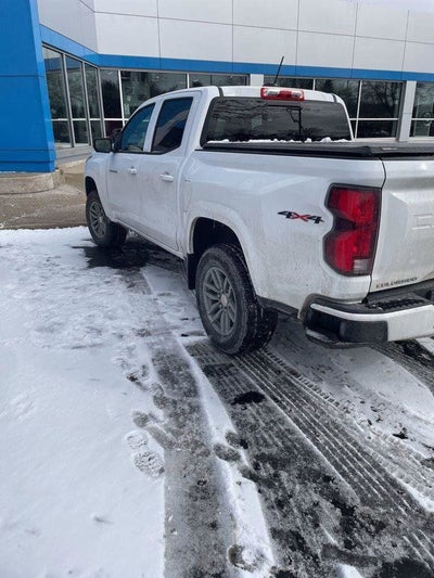 2025 Chevrolet Colorado WT/LT