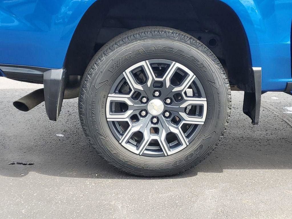 2023 Chevrolet Colorado LT