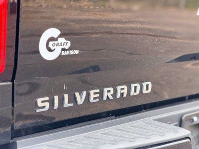 2017 Chevrolet Silverado 1500 Custom