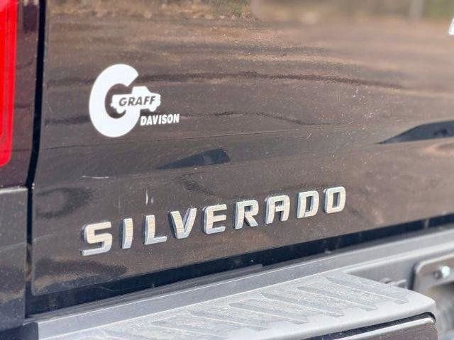 2017 Chevrolet Silverado 1500 Custom