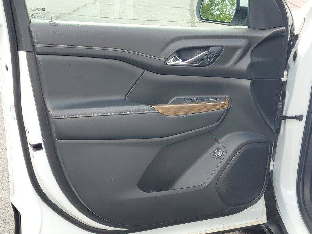 2020 GMC Acadia SLE
