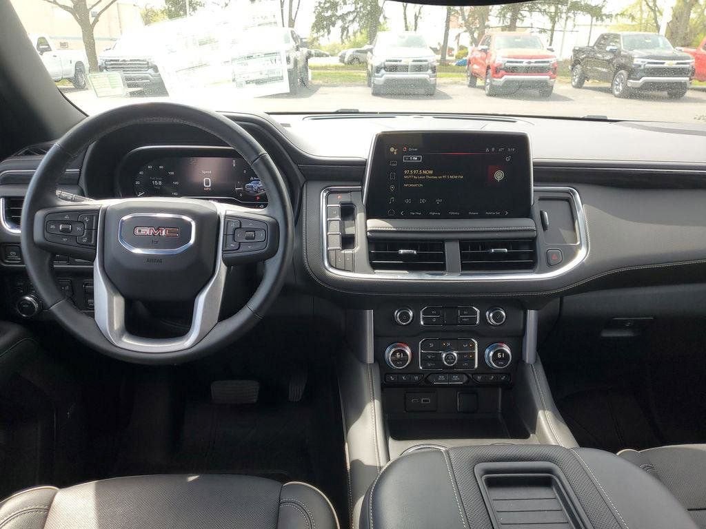 2024 GMC Yukon SLT
