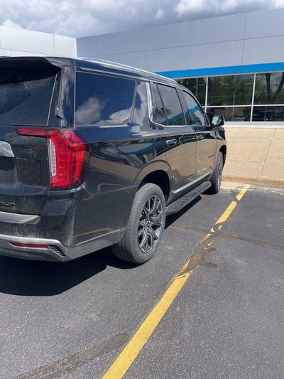 2024 GMC Yukon SLT