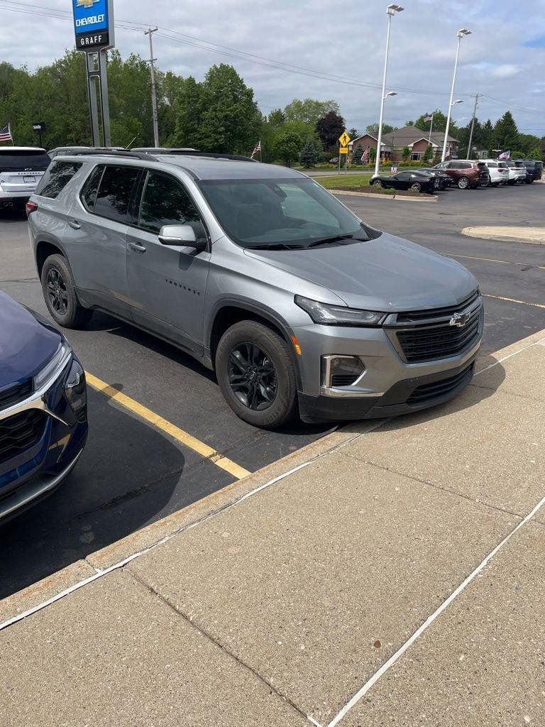 2023 Chevrolet Traverse LT Cloth