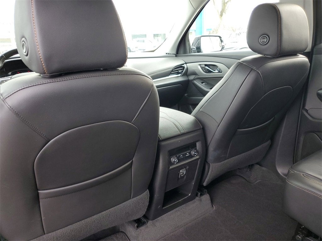 2020 Chevrolet Traverse LT Leather