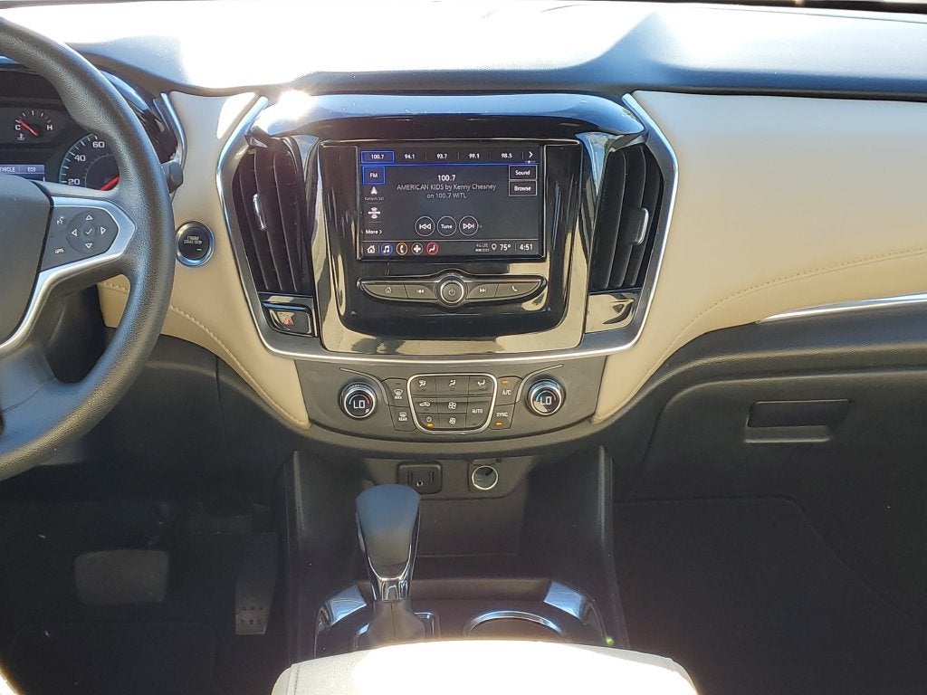 2023 Chevrolet Traverse LS