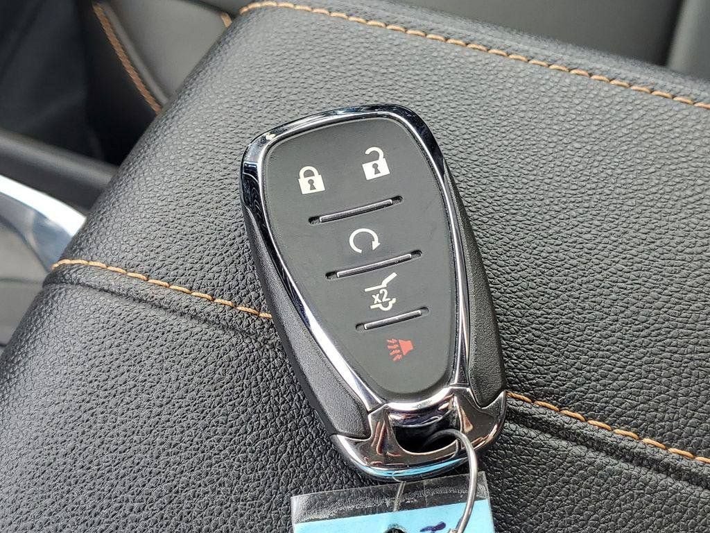 2021 Chevrolet Traverse LT Leather