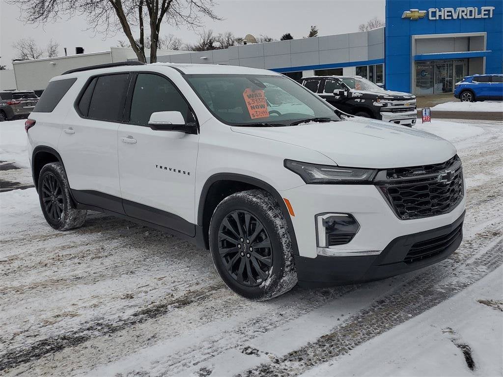 2023 Chevrolet Traverse RS