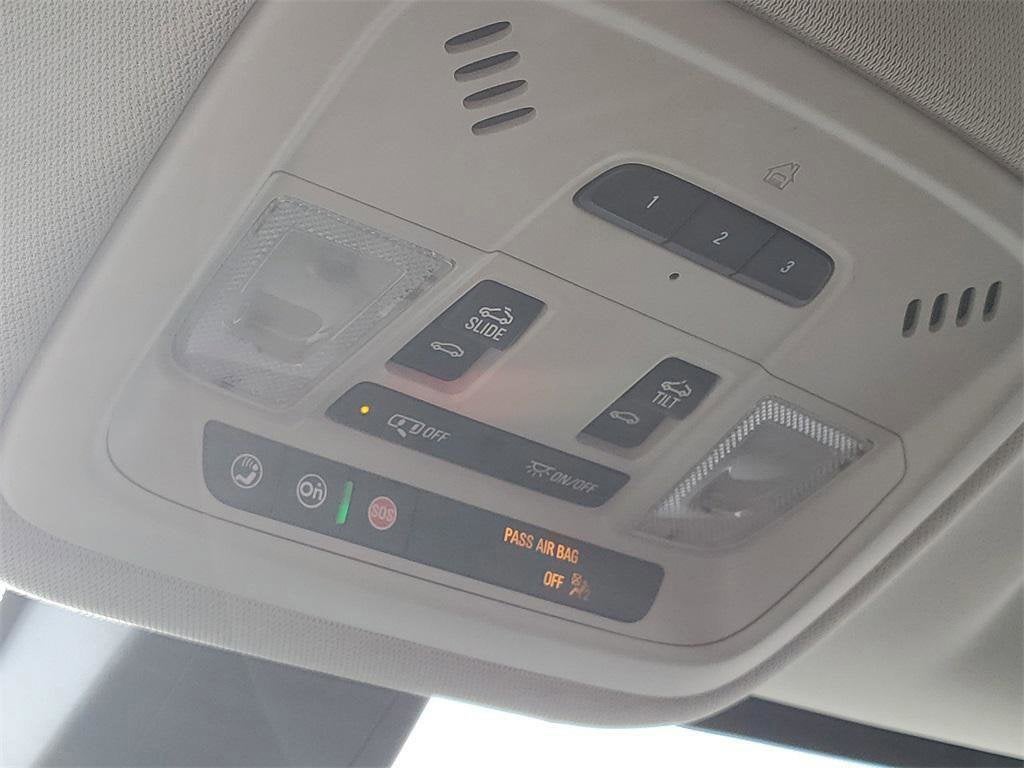 2021 Chevrolet Traverse RS