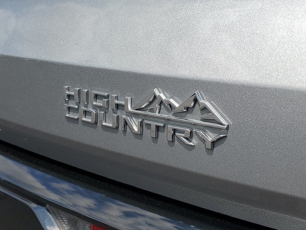 2025 Chevrolet Traverse High Country