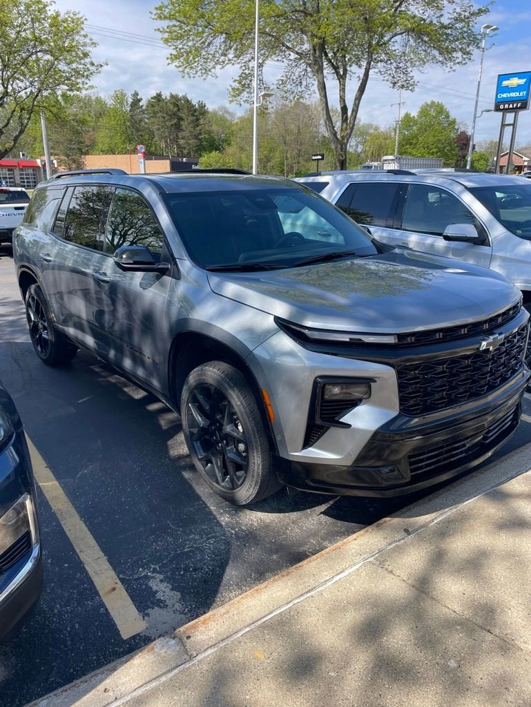 2024 Chevrolet Traverse RS
