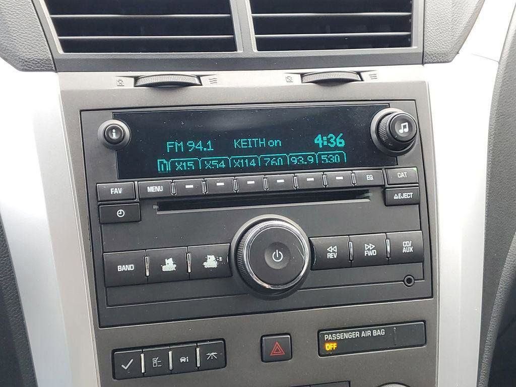 2011 Chevrolet Traverse LT w/1LT