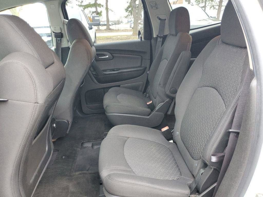 2011 Chevrolet Traverse LT w/1LT