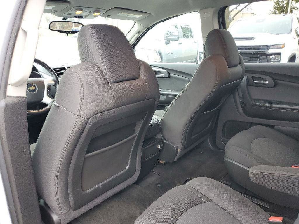 2011 Chevrolet Traverse LT w/1LT