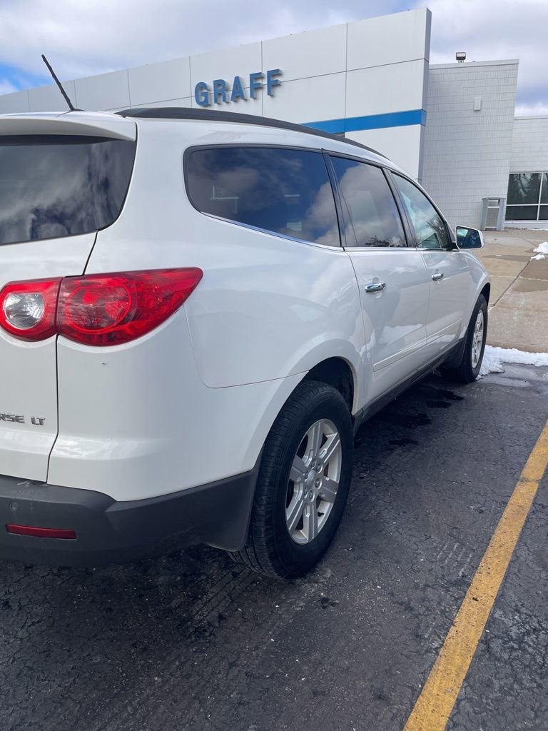 2011 Chevrolet Traverse LT w/1LT