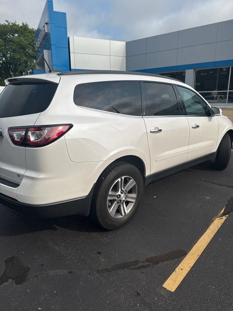 2017 Chevrolet Traverse LT