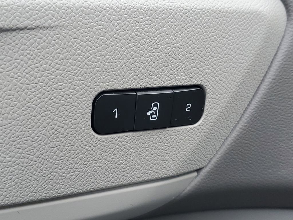 2014 Chevrolet Traverse LTZ