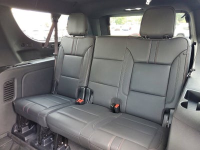 2025 Chevrolet Suburban RST