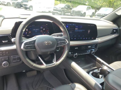 2025 Chevrolet Suburban RST