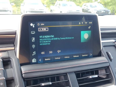 2023 Chevrolet Suburban RST