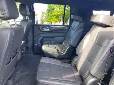 2023 Chevrolet Suburban RST