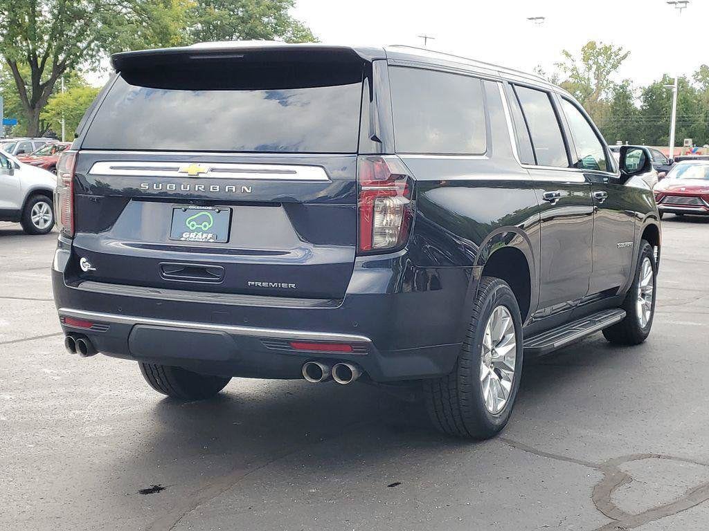 2023 Chevrolet Suburban Premier