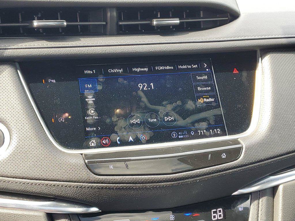2023 Cadillac XT5 FWD Premium Luxury