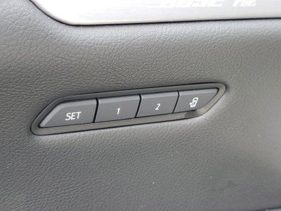 2023 Cadillac XT5 FWD Premium Luxury