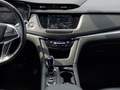 2023 Cadillac XT5 FWD Premium Luxury