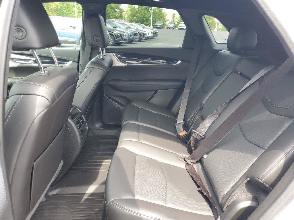 2023 Cadillac XT5 FWD Premium Luxury