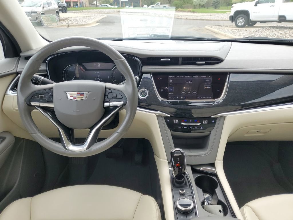 2022 Cadillac XT6 Premium Luxury