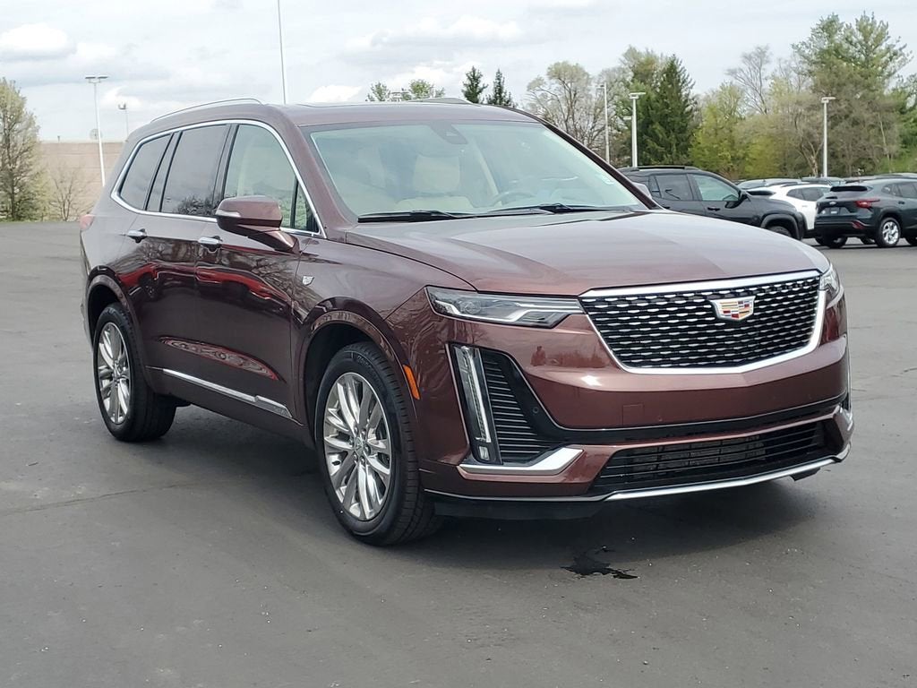 2022 Cadillac XT6 Premium Luxury