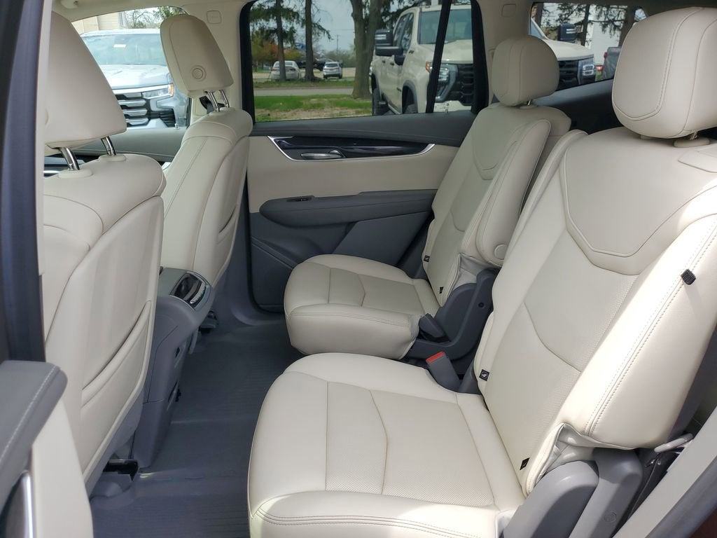 2022 Cadillac XT6 Premium Luxury