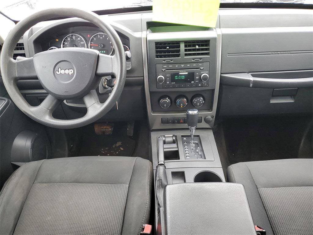 2009 Jeep Liberty Sport