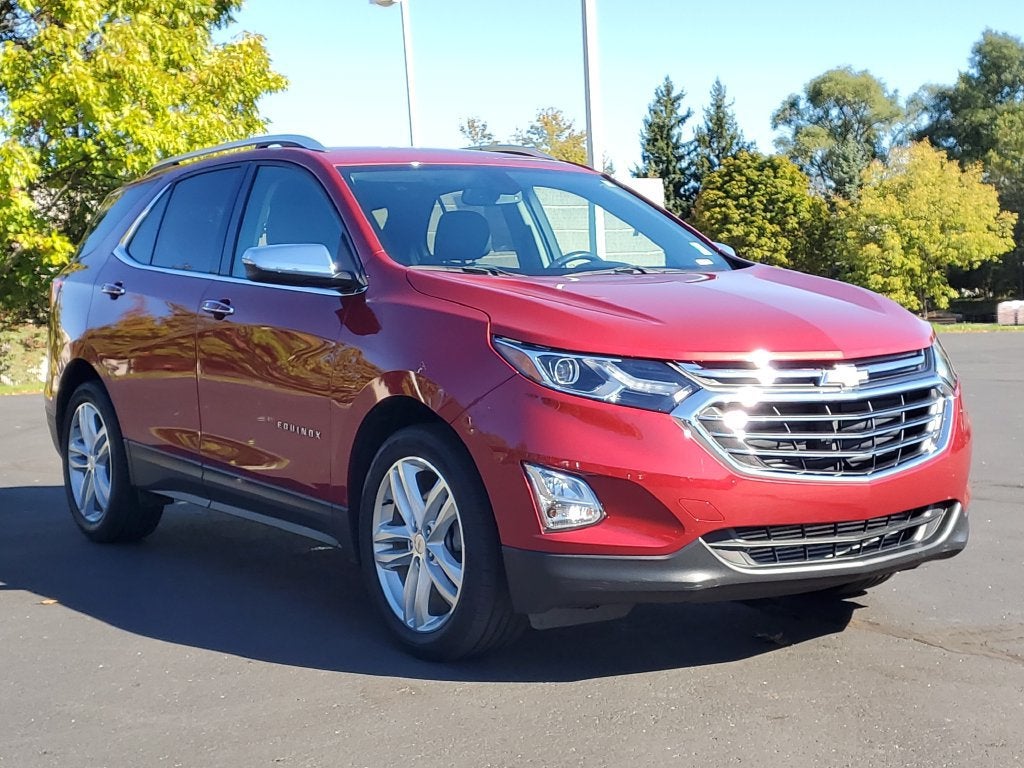 Used 2018 Chevrolet Equinox Premier with VIN 2GNAXNEXXJ6242426 for sale in Meridian charter Township, MI