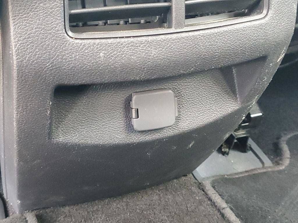 2014 Lincoln MKX BASE