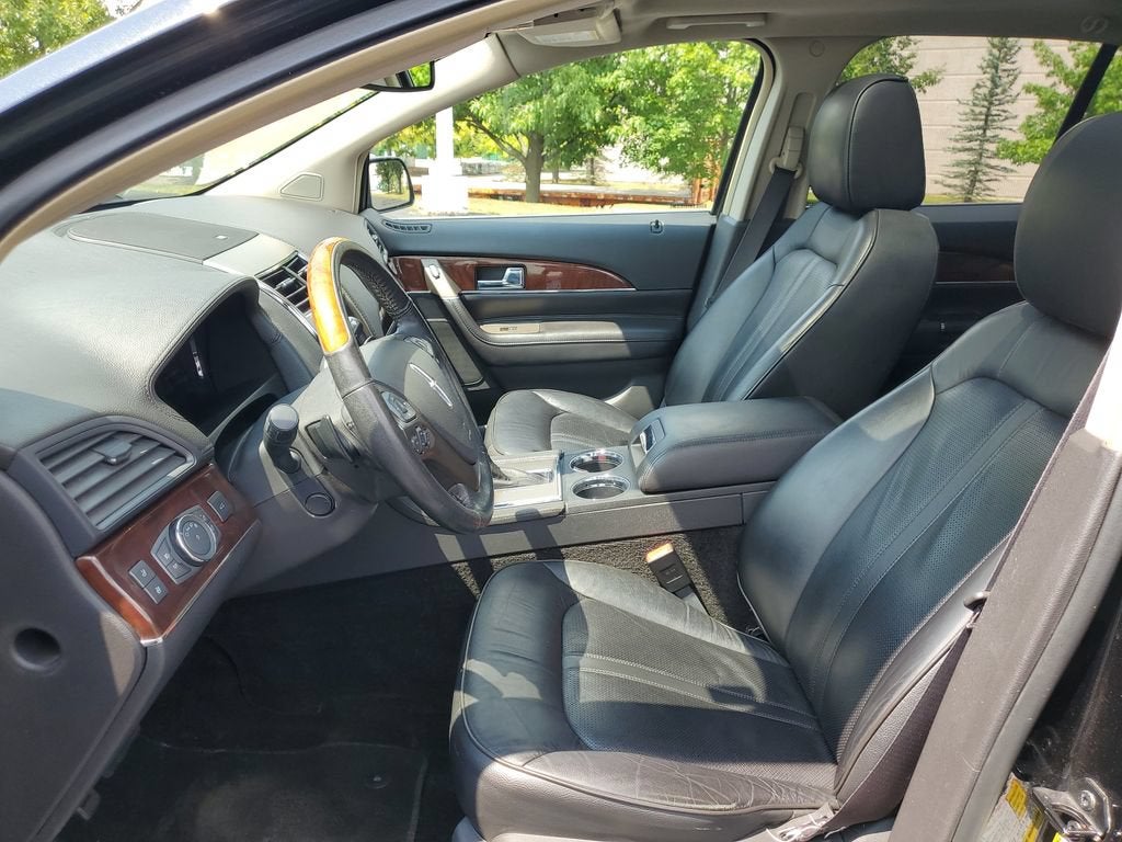 2014 Lincoln MKX BASE