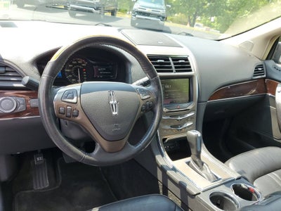 2014 Lincoln MKX BASE