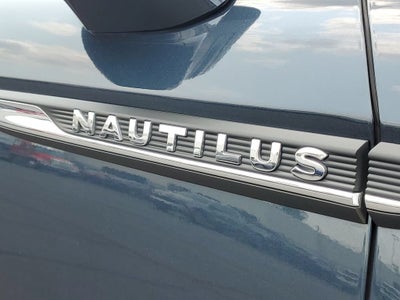 2021 Lincoln Nautilus Reserve