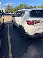 2018 Jeep Compass Latitude FWD