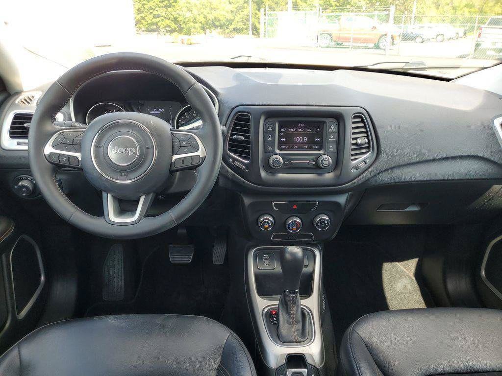 2018 Jeep Compass Latitude FWD