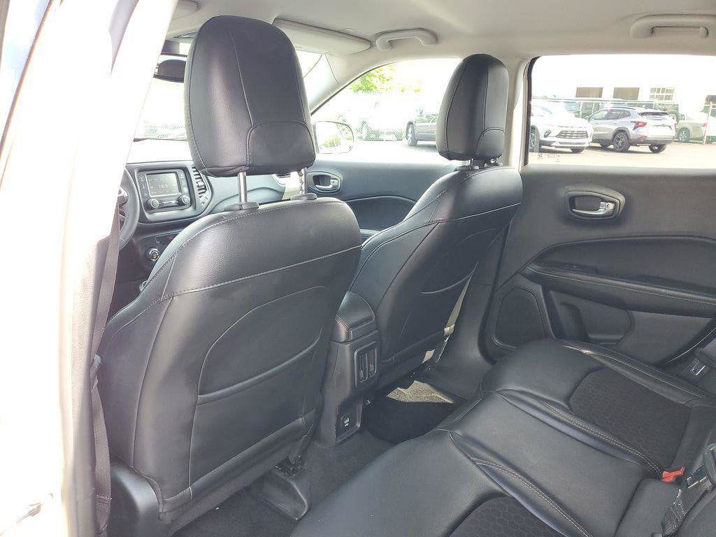 2018 Jeep Compass Latitude FWD