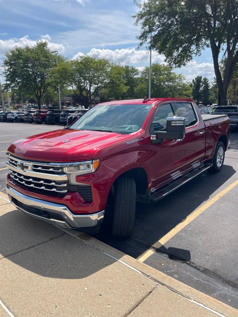 2024 Chevrolet Silverado 1500 LTZ