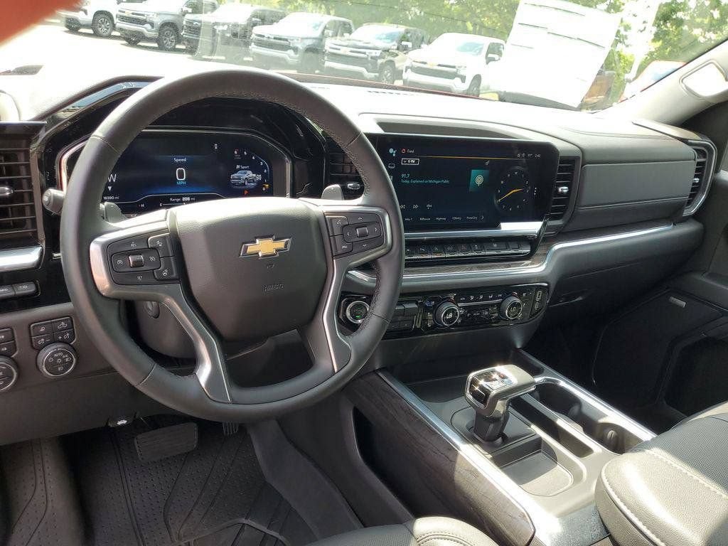 2024 Chevrolet Silverado 1500 LTZ